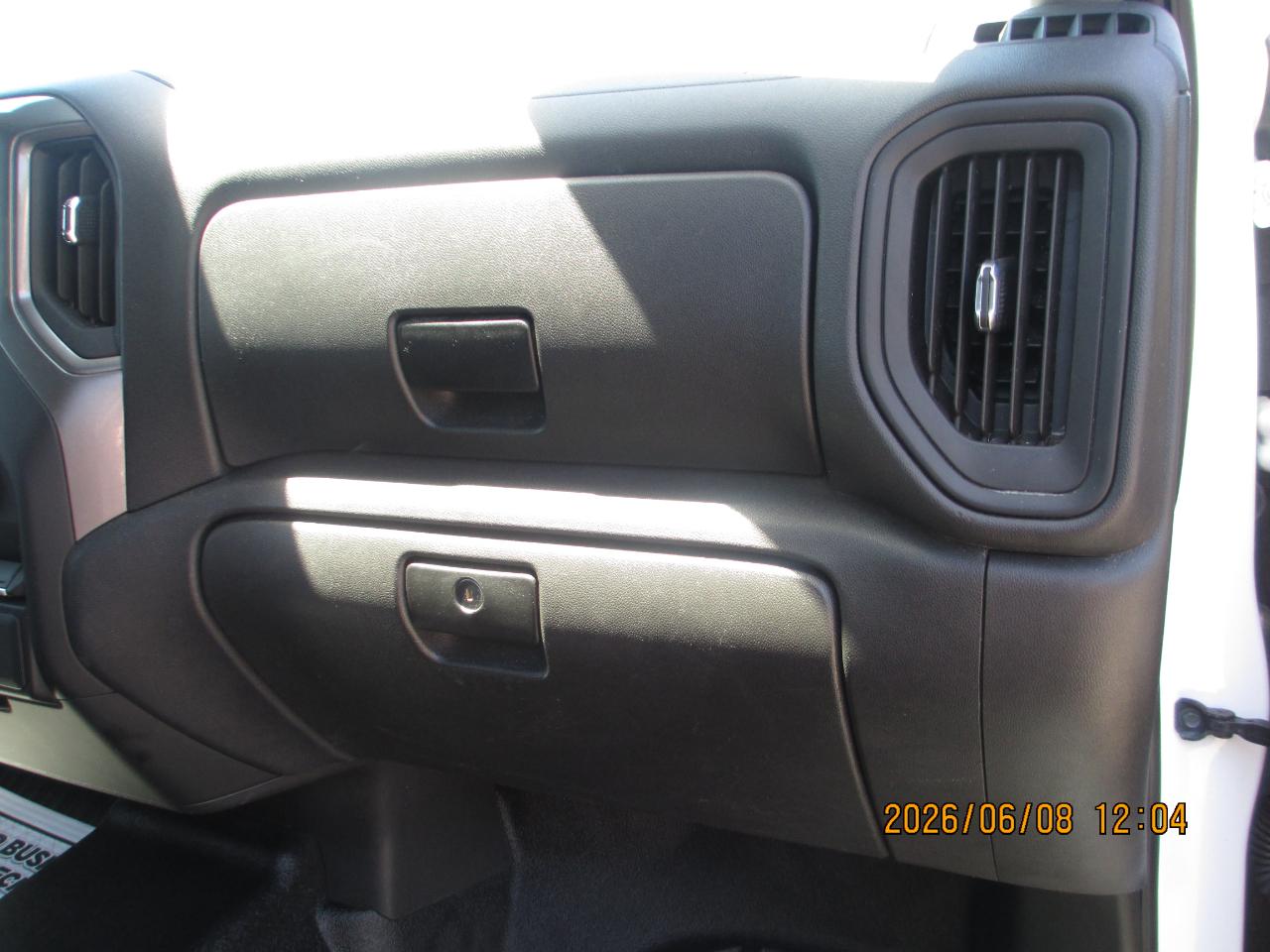 Chevrolet Silverado 1500 2WD Reg Cab 126" Work Truck 2023
