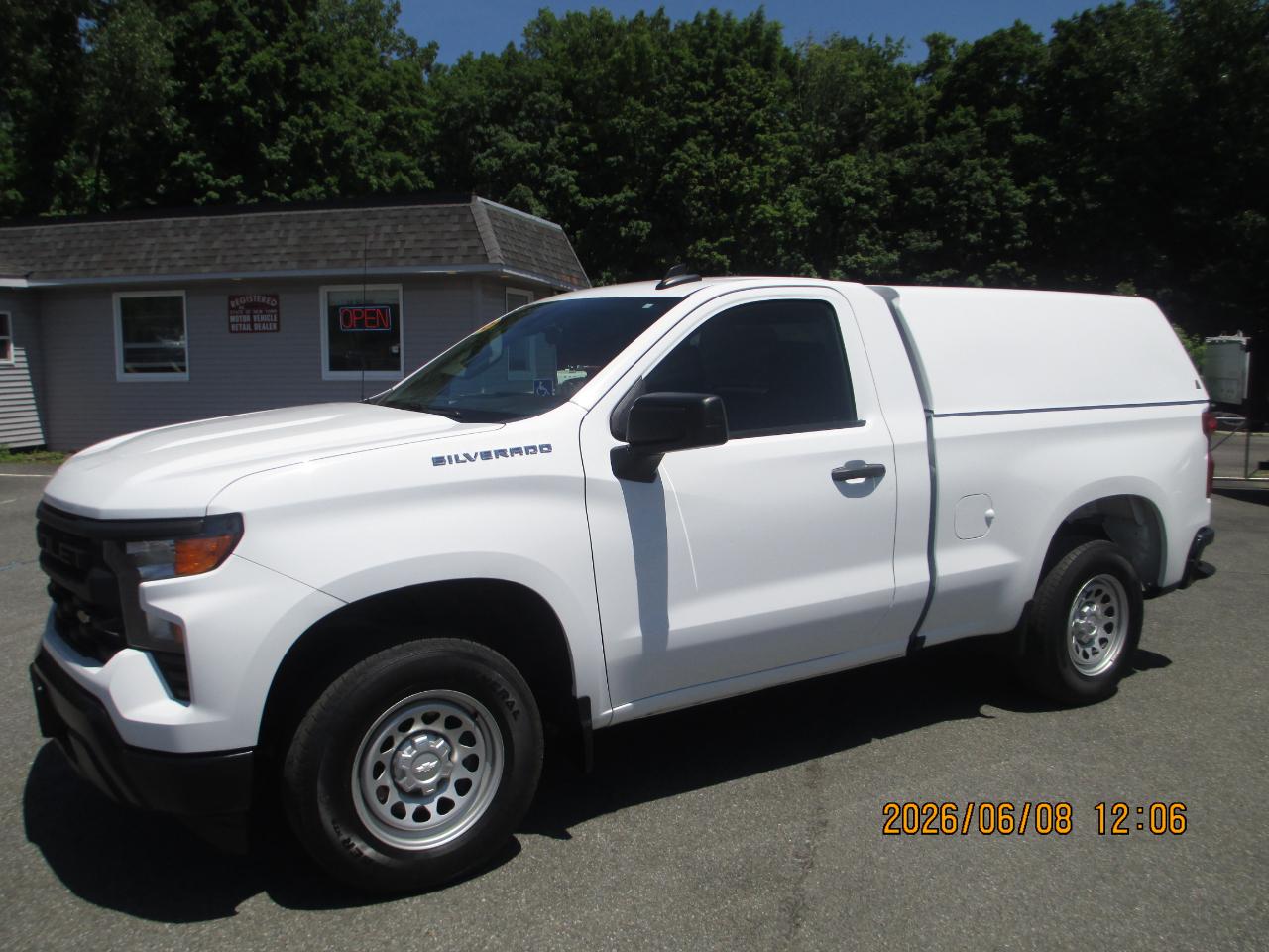 Chevrolet Silverado 1500 2WD Reg Cab 126" Work Truck 2023