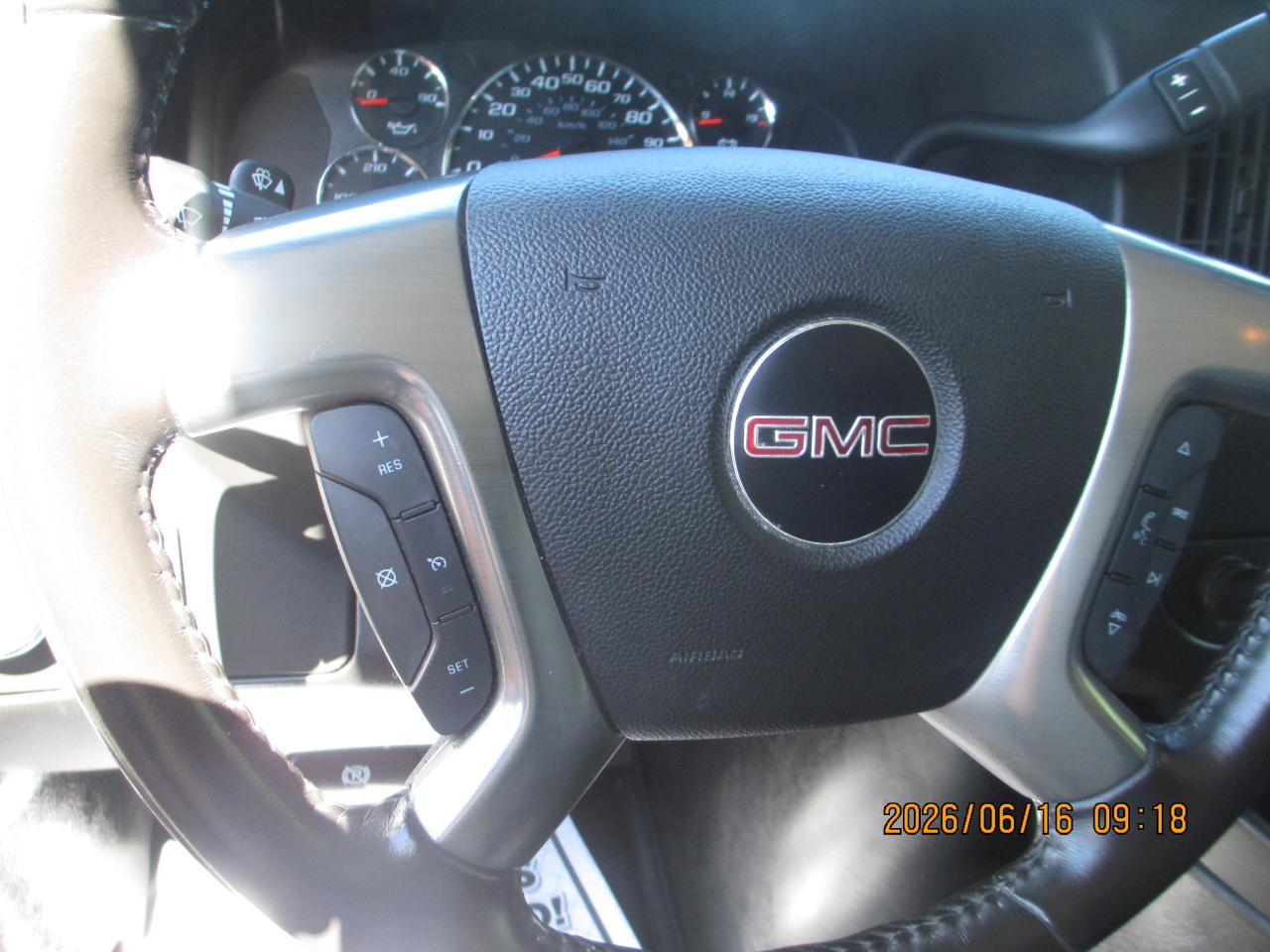 GMC Savana Passenger RWD 3500 155" LS w/1LS 2017