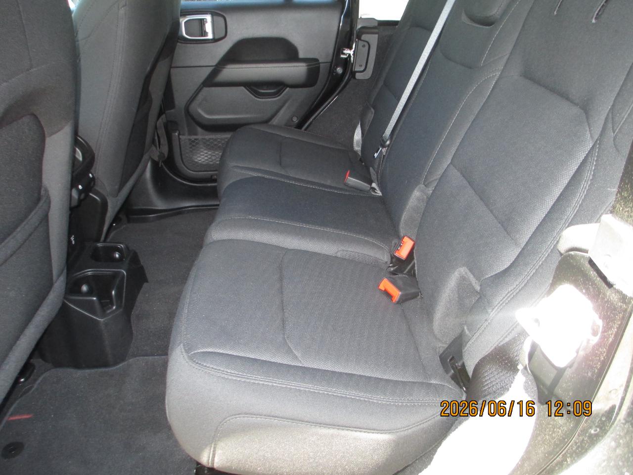 Jeep Wrangler Unlimited Sahara 4x4 2021