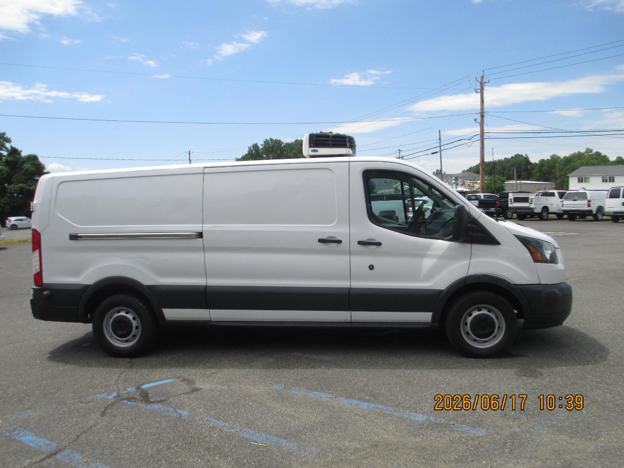 Ford Transit Van T-150 148" Low Rf 8600 GVWR Sliding RH Dr 2017