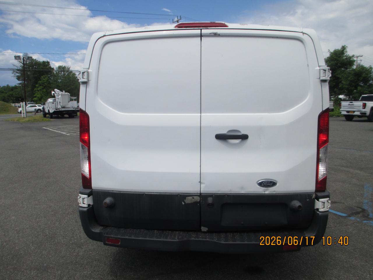 Ford Transit Van T-150 148" Low Rf 8600 GVWR Sliding RH Dr 2017