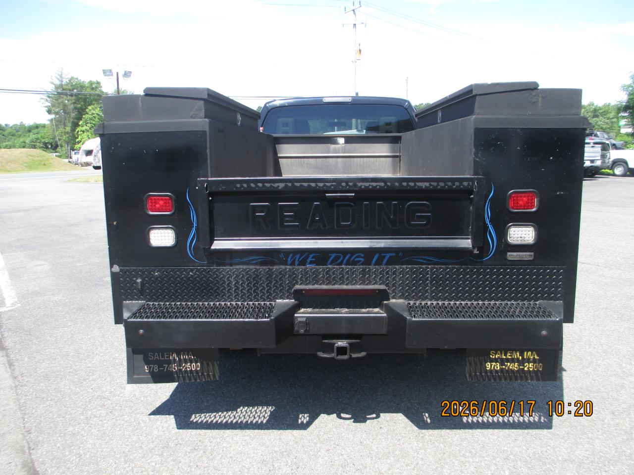 Ford Super Duty F-450 DRW 4WD SuperCab 162" WB 60" CA XLT 2016