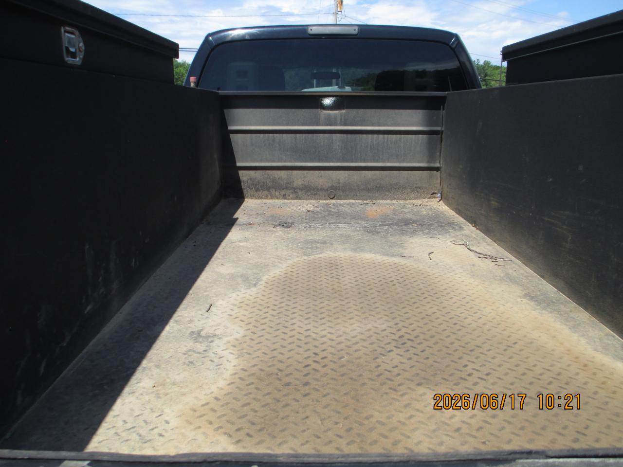 Ford Super Duty F-450 DRW 4WD SuperCab 162" WB 60" CA XLT 2016