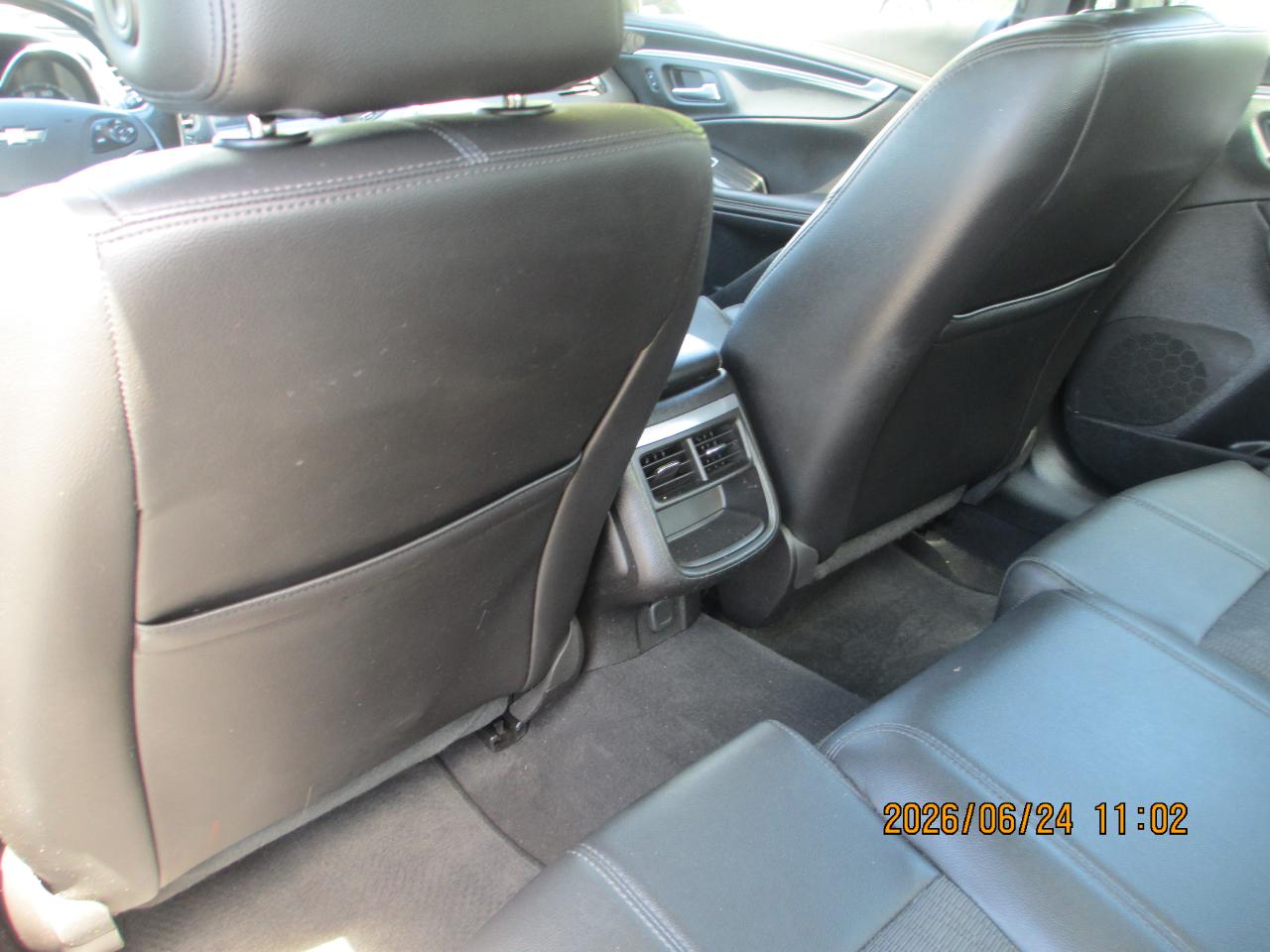 Chevrolet Impala 4dr Sdn LT w/1LT 2017