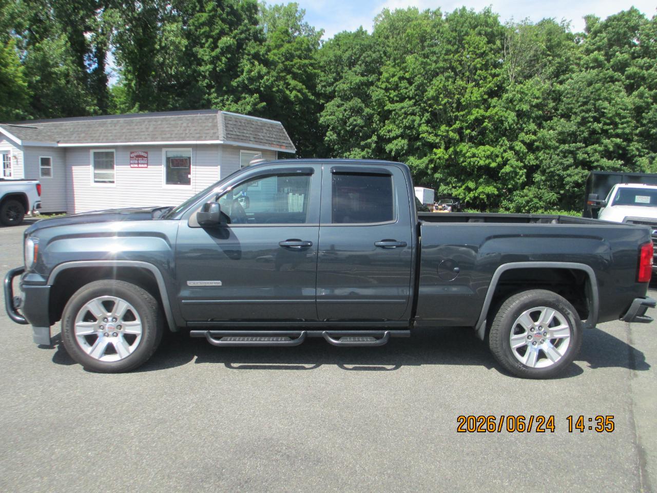 GMC Sierra 1500 2WD Double Cab 143.5" 2017