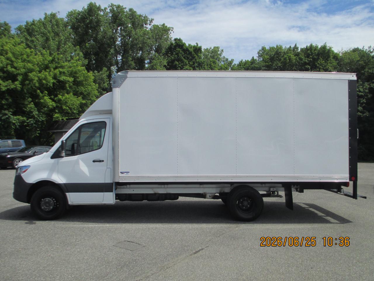 Mercedes-Benz Sprinter Cab Chassis 4500 Standard Roof I4 Diesel HO 170" 2024