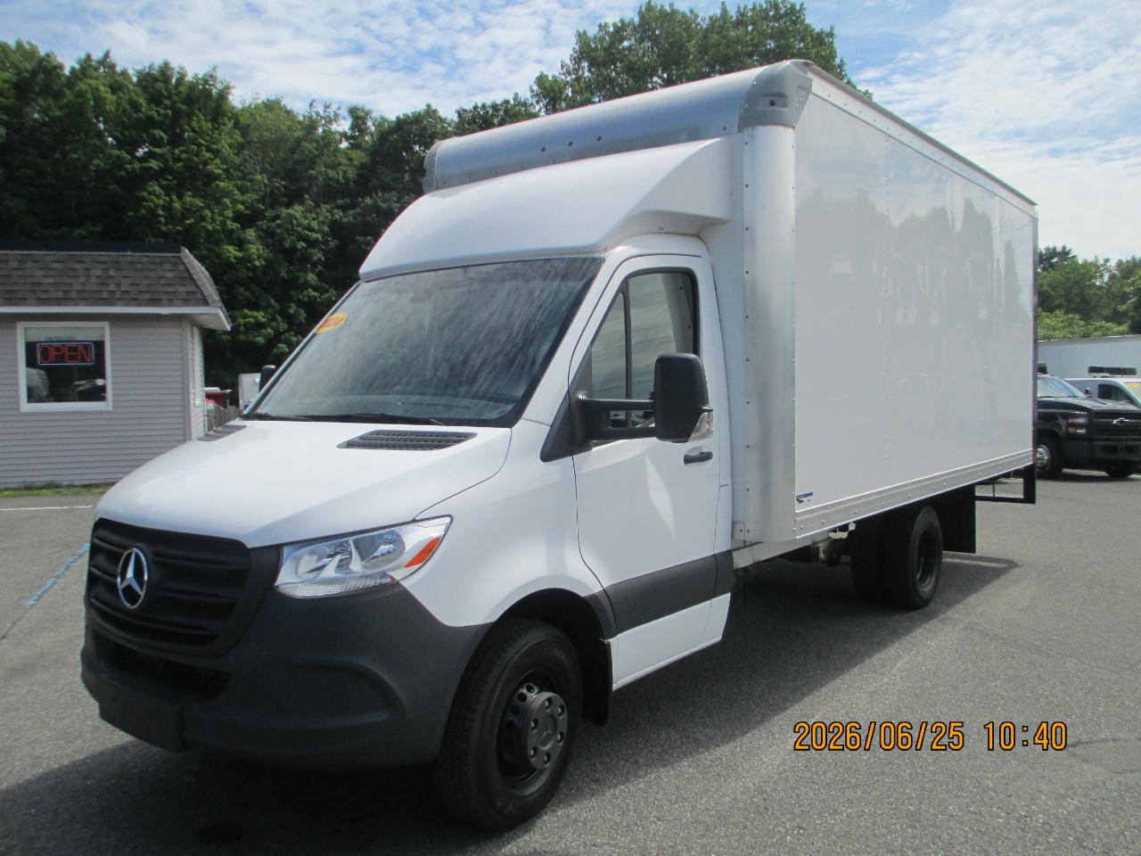 Mercedes-Benz Sprinter Cab Chassis 4500 Standard Roof I4 Diesel HO 170" 2024