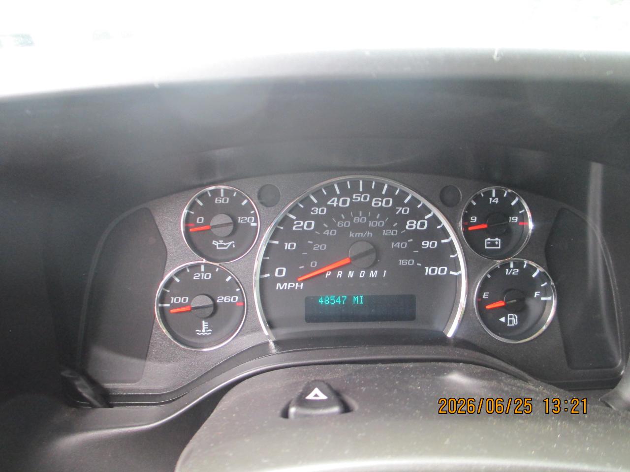 Chevrolet Express Passenger RWD 3500 155" LS 2022