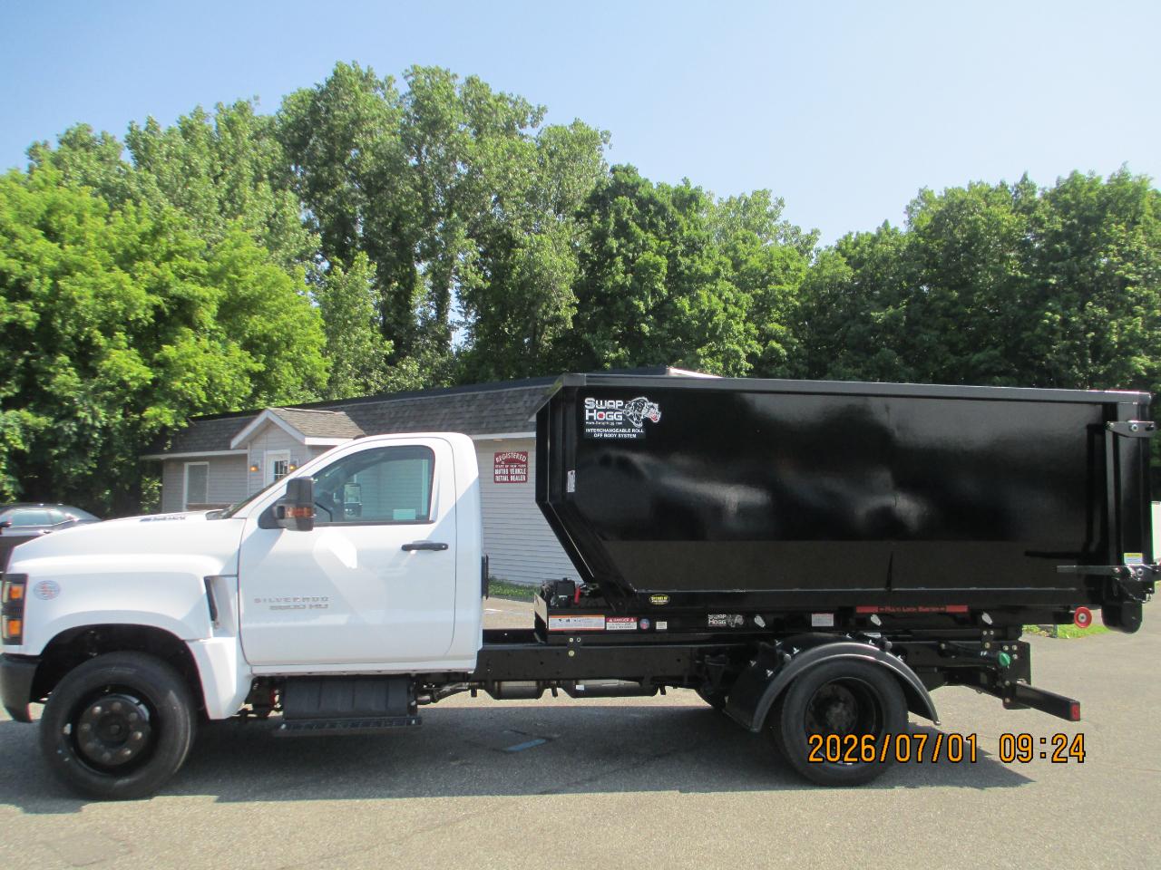 Chevrolet Silverado Medium Duty  2024