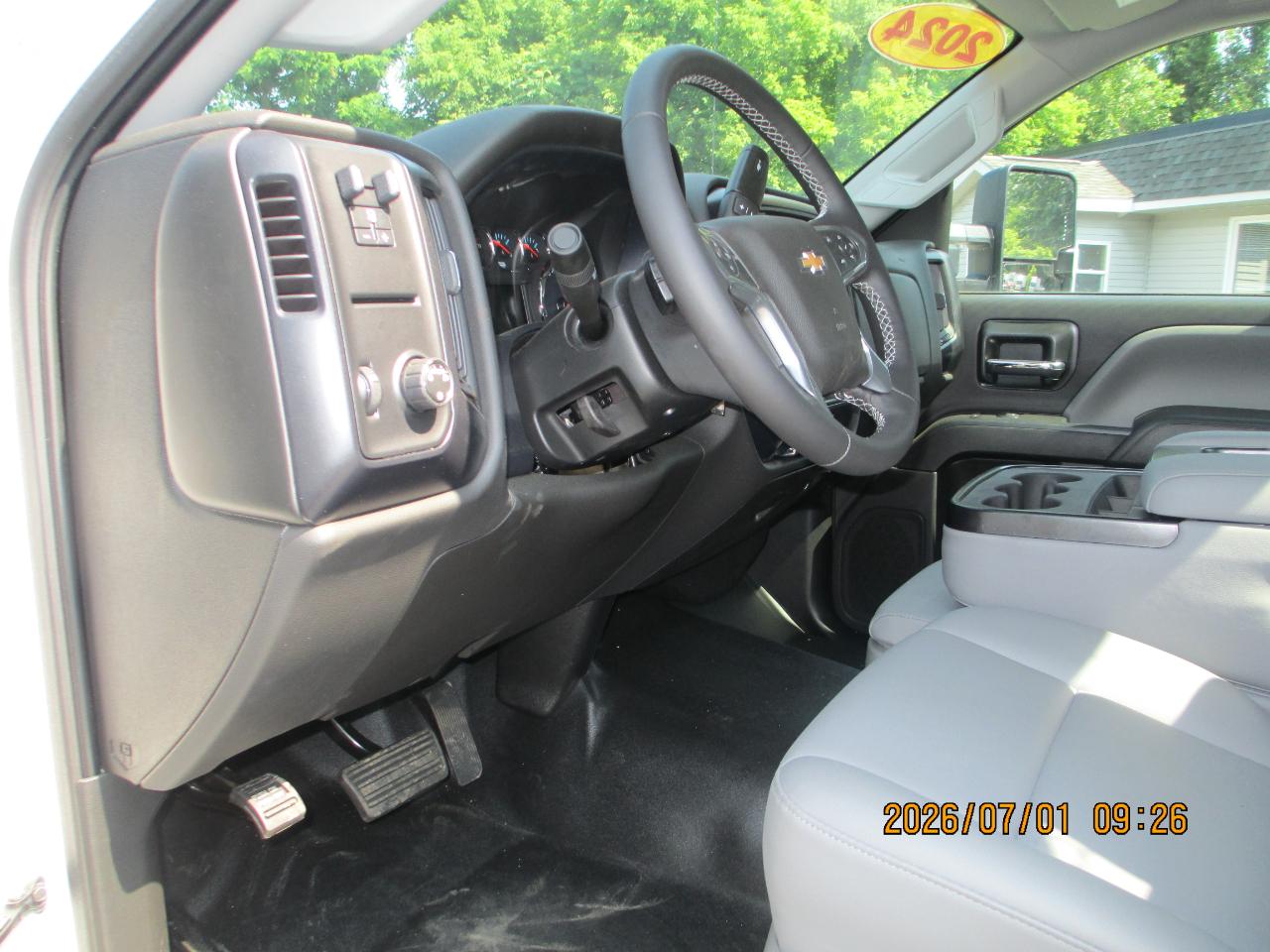 Chevrolet Silverado Medium Duty  2024
