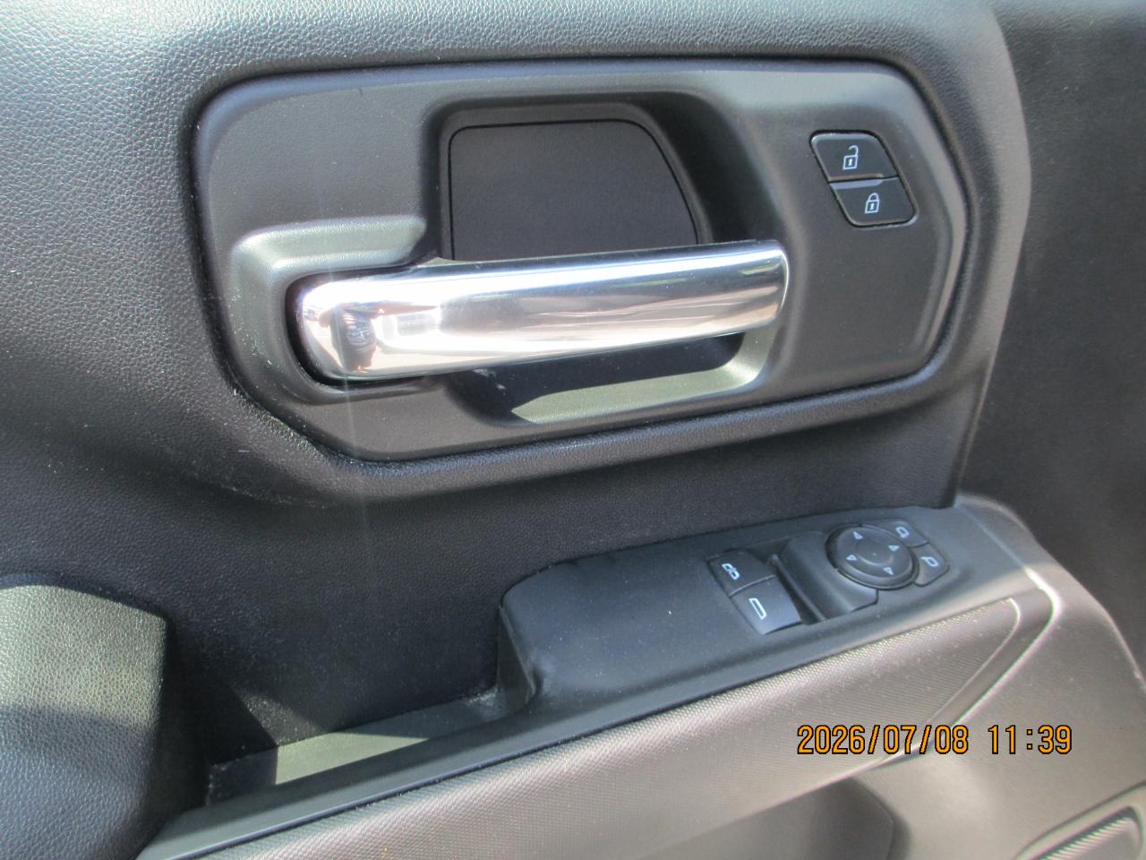 Chevrolet Silverado 2500HD 4WD Reg Cab 142" Work Truck 2024