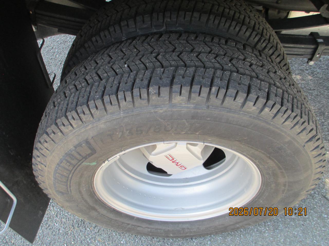 GMC Sierra 3500HD CC 4WD Crew Cab 177" WB, 60" CA Pro 2025