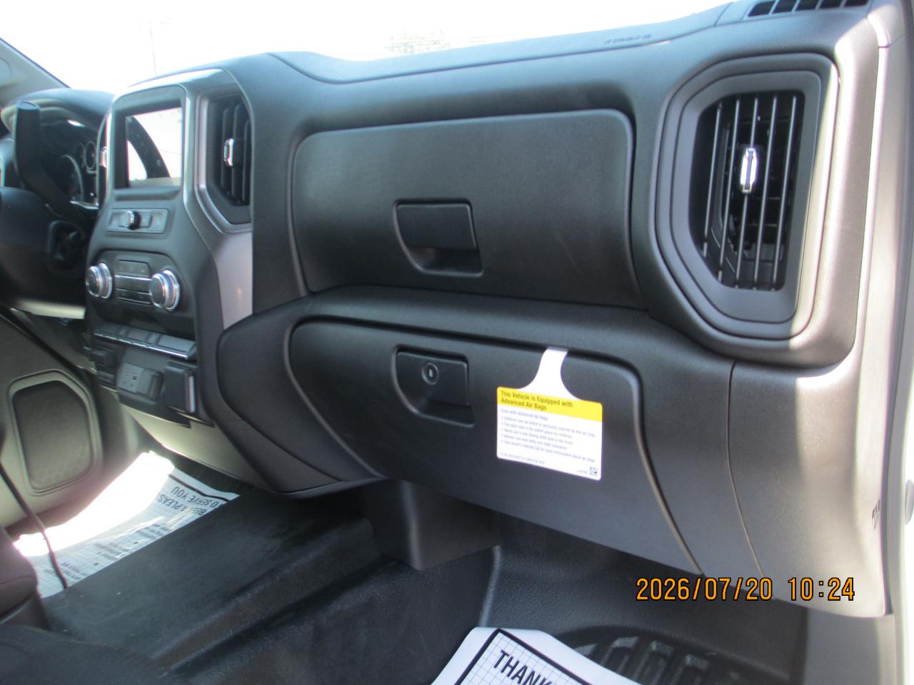 GMC Sierra 3500HD CC 4WD Crew Cab 177" WB, 60" CA Pro 2025