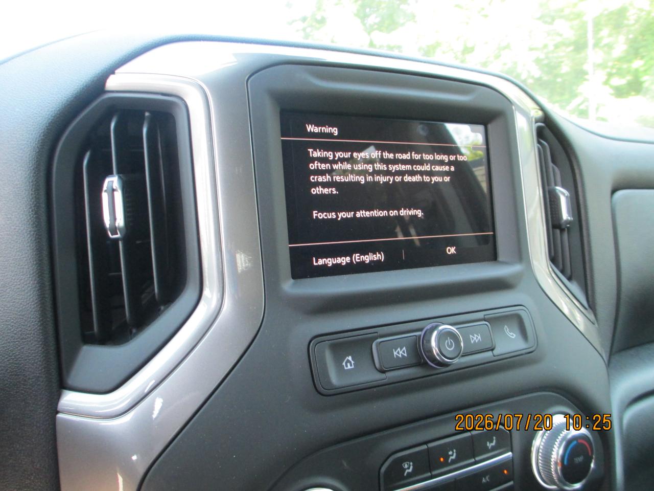 GMC Sierra 3500HD CC 4WD Crew Cab 177" WB, 60" CA Pro 2025