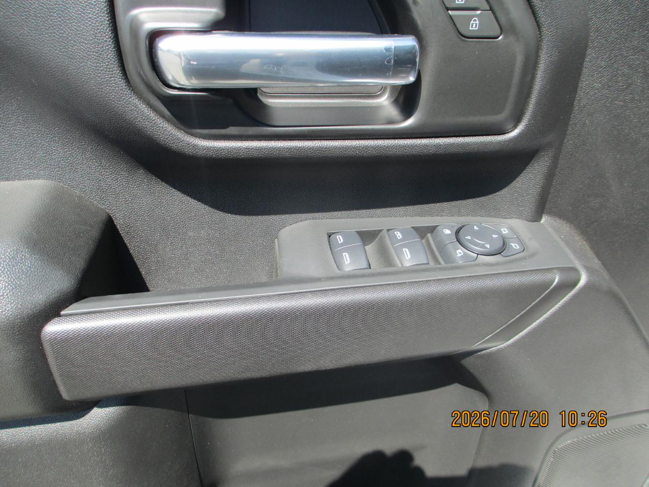 GMC Sierra 3500HD CC 4WD Crew Cab 177" WB, 60" CA Pro 2025