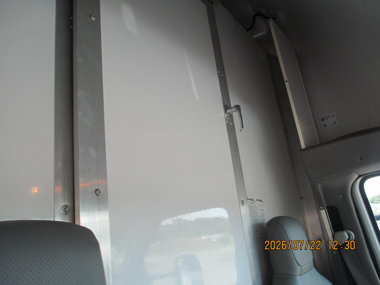 Ford E-Series Cutaway E-350 DRW 176" WB 2019