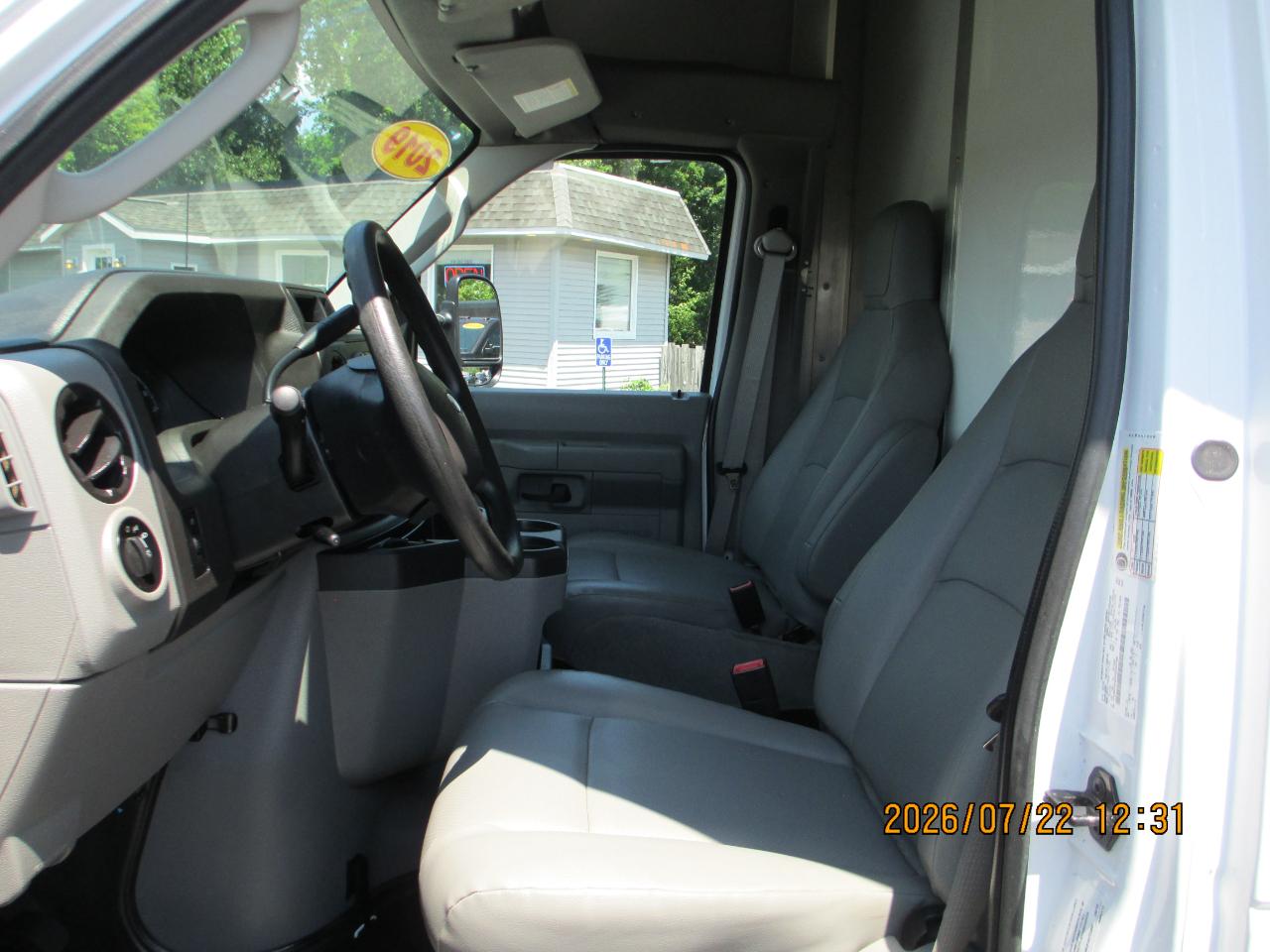Ford E-Series Cutaway E-350 DRW 176" WB 2019