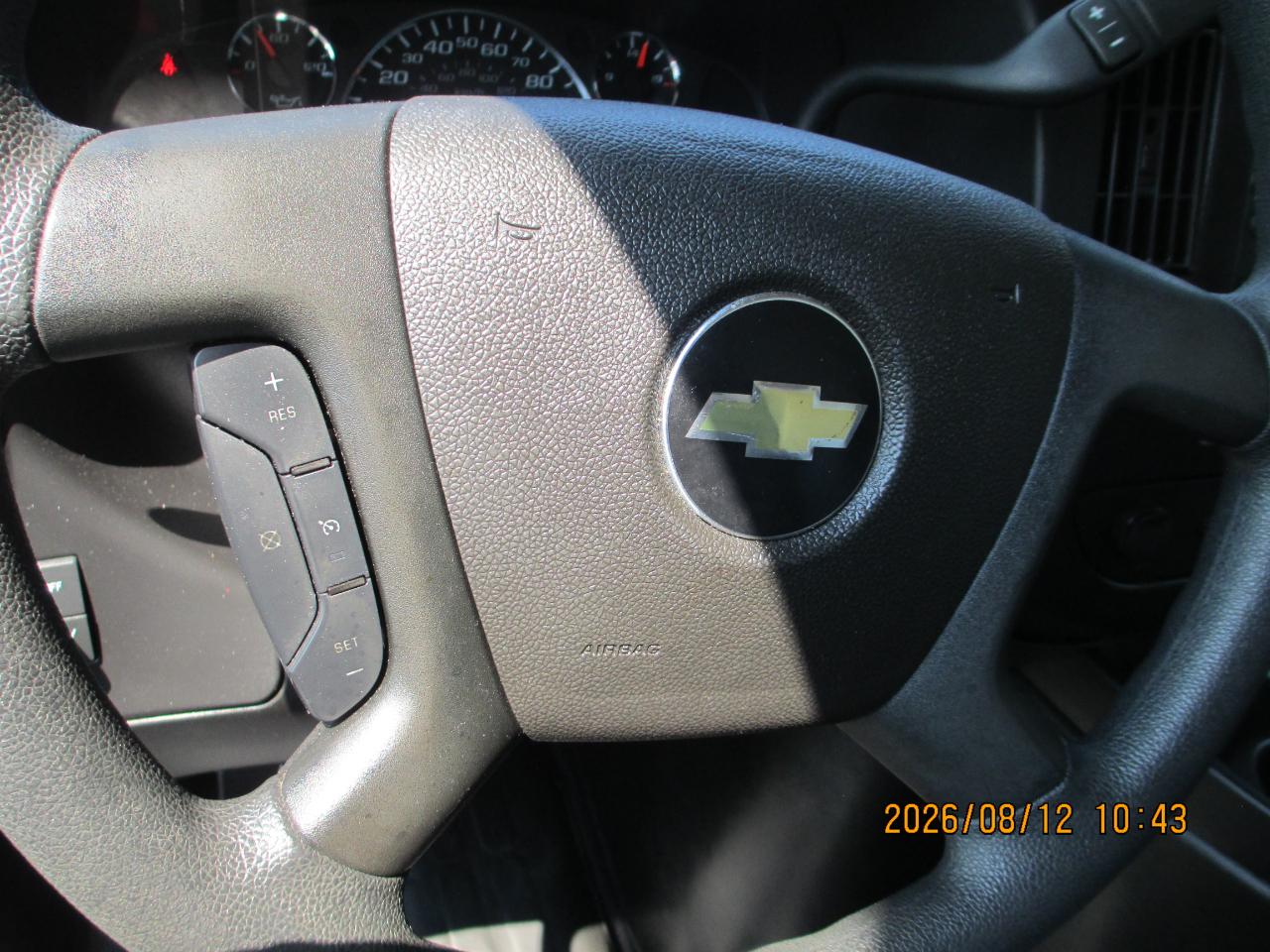 Chevrolet Express Commercial Cutaway 3500 Van 177" 2024