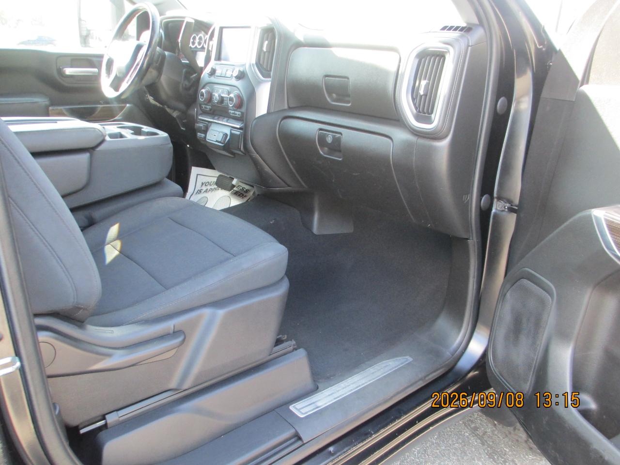 Chevrolet Silverado 3500HD 4WD Reg Cab 142" LT 2022
