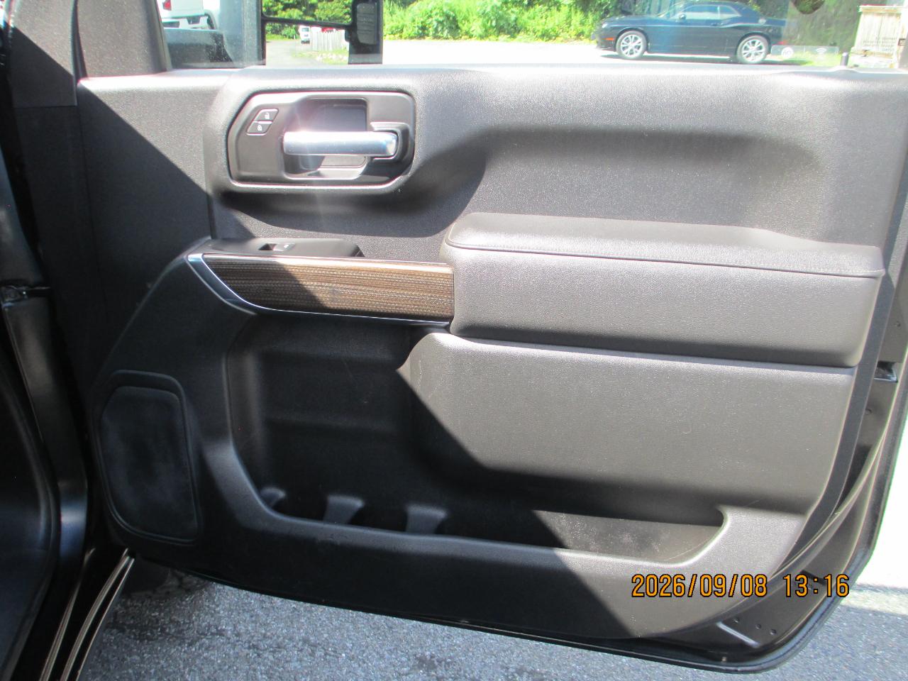 Chevrolet Silverado 3500HD 4WD Reg Cab 142" LT 2022