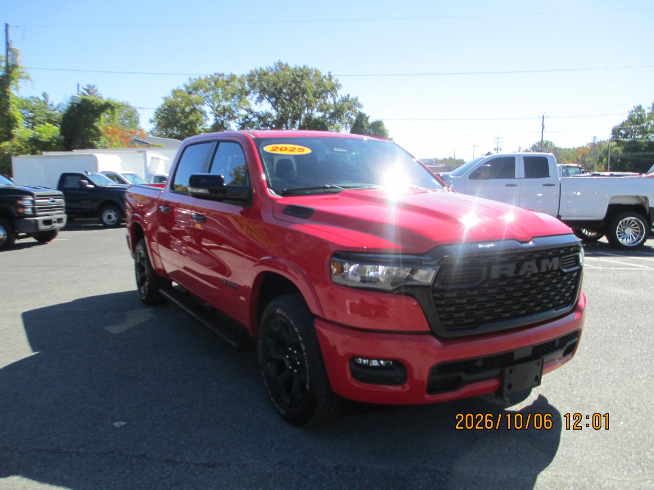 RAM 1500 Big Horn 4x4 Crew Cab 5'7" Box 2025