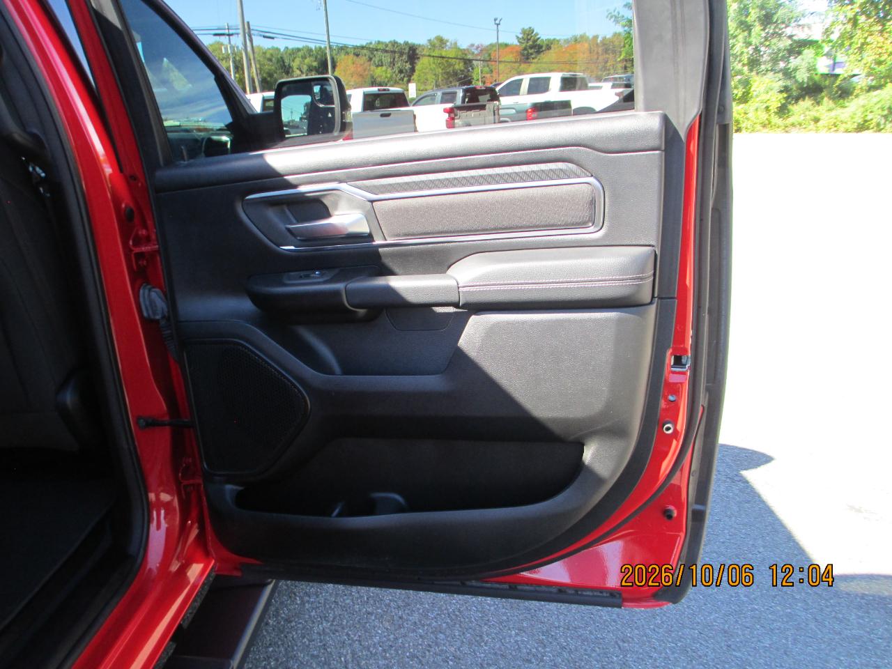 RAM 1500 Big Horn 4x4 Crew Cab 5'7" Box 2025