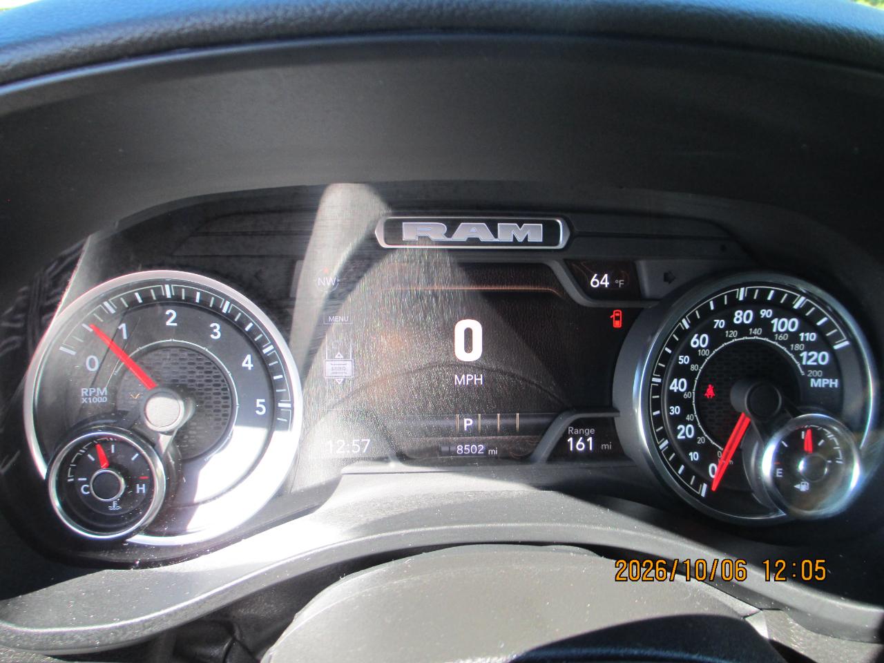 RAM 1500 Big Horn 4x4 Crew Cab 5'7" Box 2025