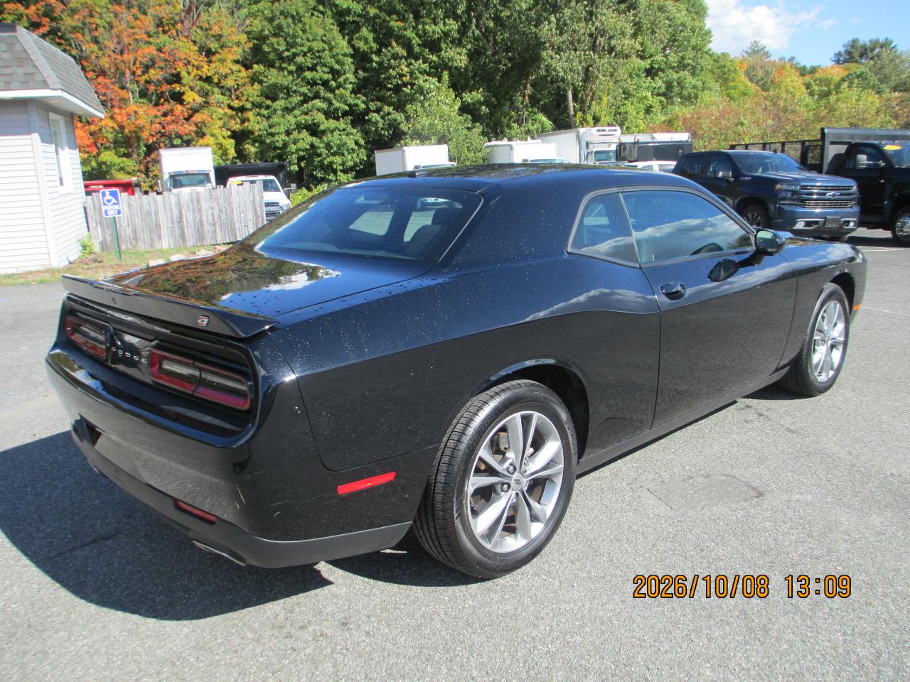 Dodge Challenger SXT AWD 2021