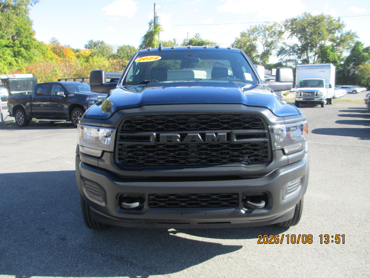 RAM 5500 Chassis Cab Tradesman 4x4 Reg Cab 84" CA 168.5" WB 2024