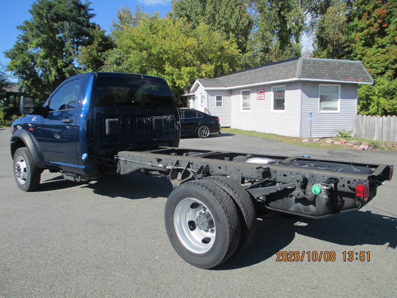 RAM 5500 Chassis Cab Tradesman 4x4 Reg Cab 84" CA 168.5" WB 2024
