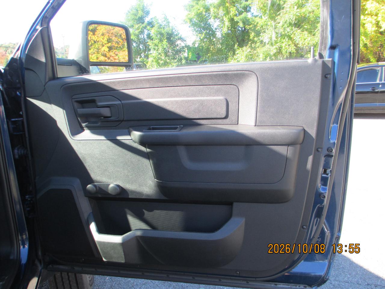 RAM 5500 Chassis Cab Tradesman 4x4 Reg Cab 84" CA 168.5" WB 2024