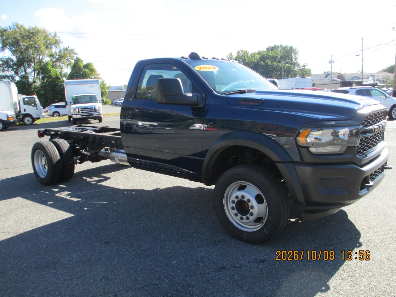RAM 5500 Chassis Cab Tradesman 4x4 Reg Cab 84" CA 168.5" WB 2024