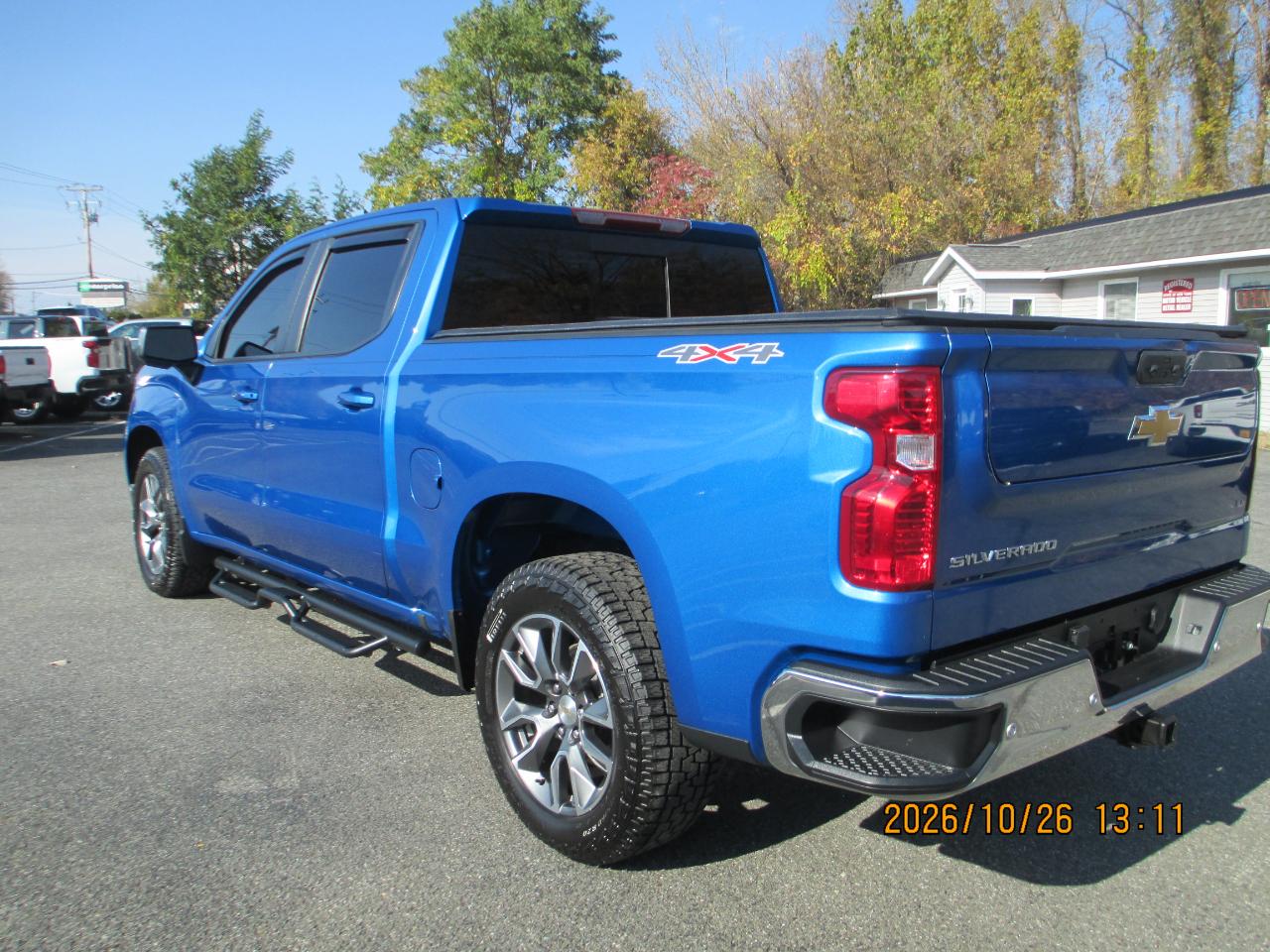 Chevrolet Silverado 1500 4WD Crew Cab 147" LT w/1LT 2024