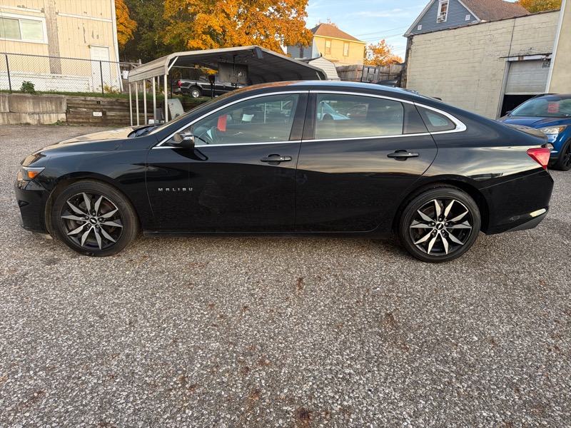 2017 Chevrolet Malibu 1LT