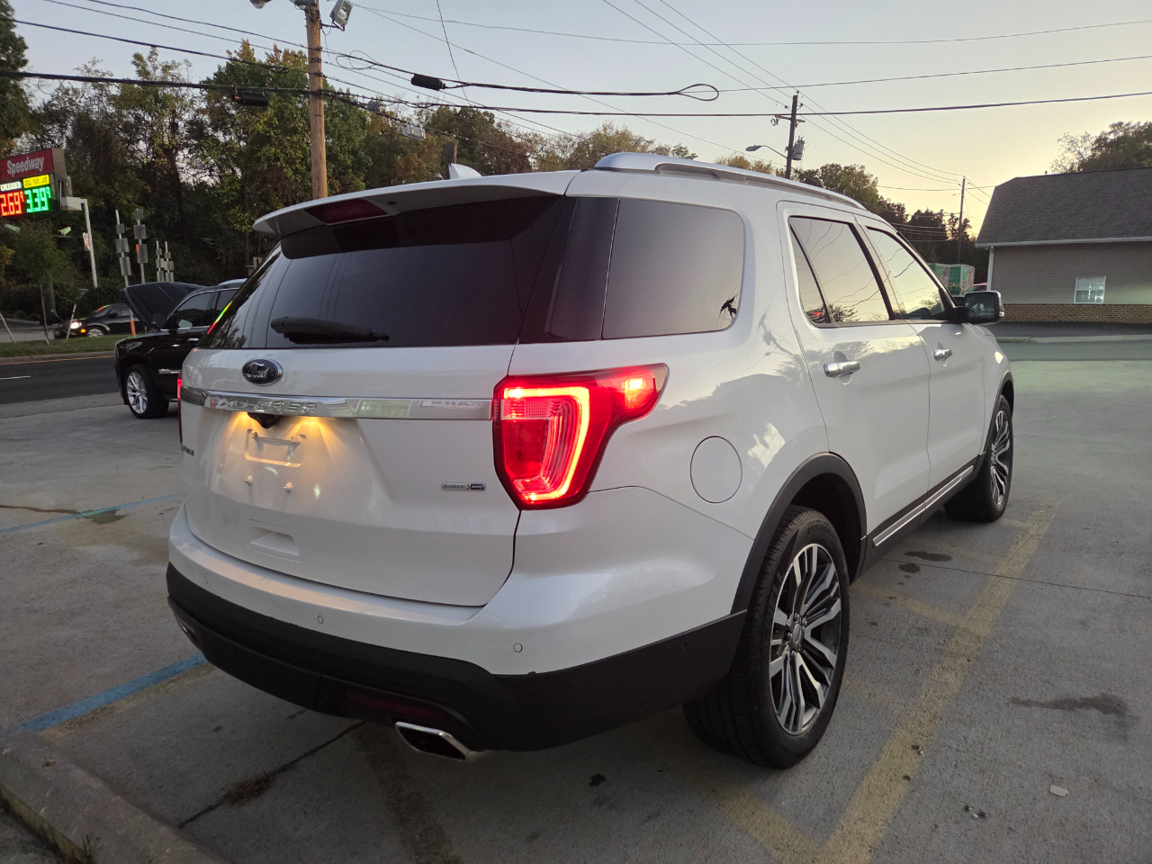 Ford Explorer Platinum AWD 2016 Ford Explorer Platinum AWD 2016