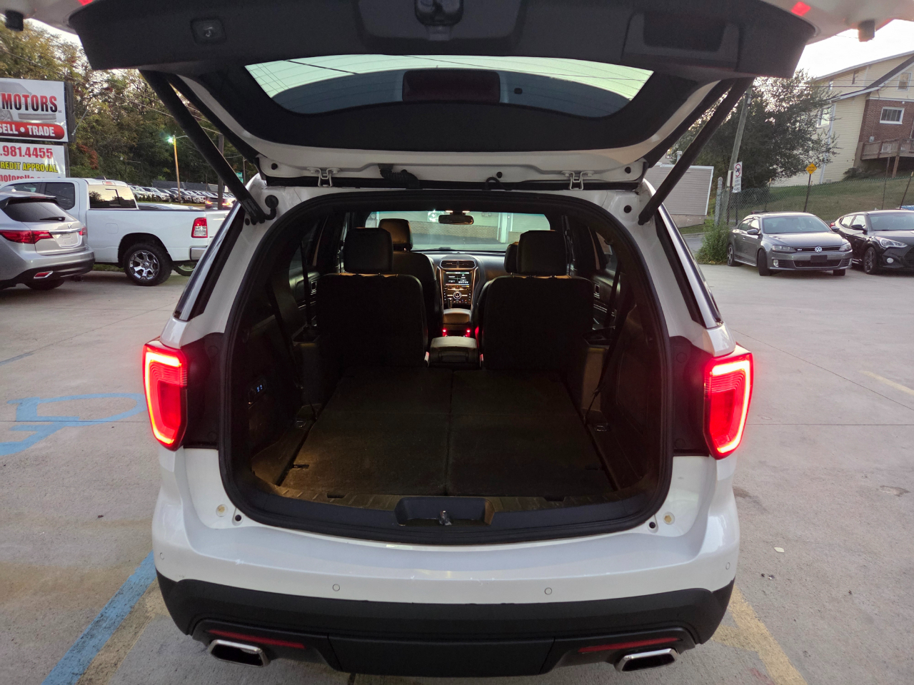 Ford Explorer Platinum AWD 2016 Ford Explorer Platinum AWD 2016