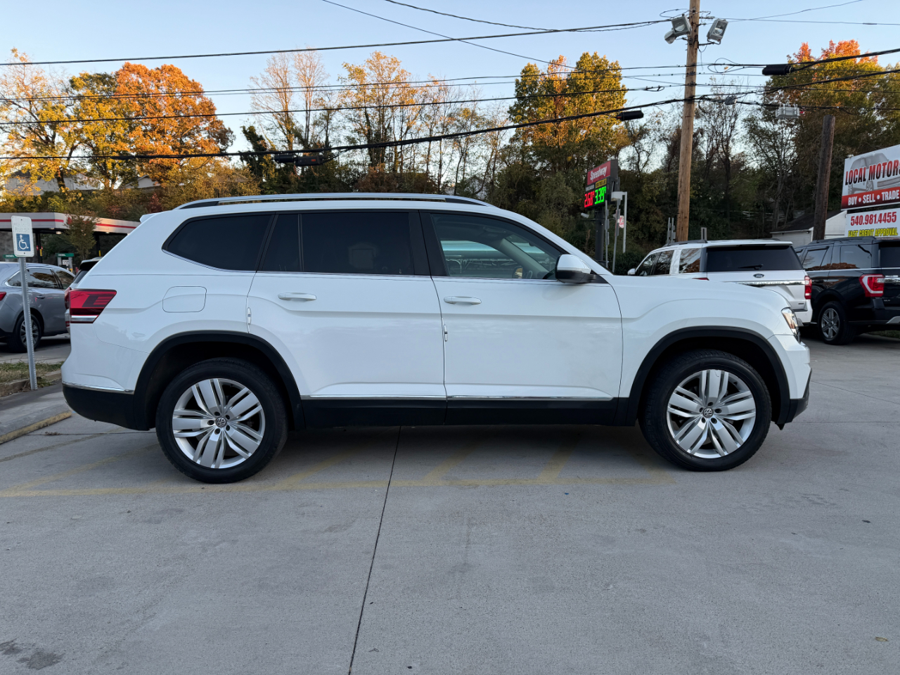 Volkswagen Atlas V6 SEL AWD 2019 Volkswagen Atlas V6 SEL AWD 2019