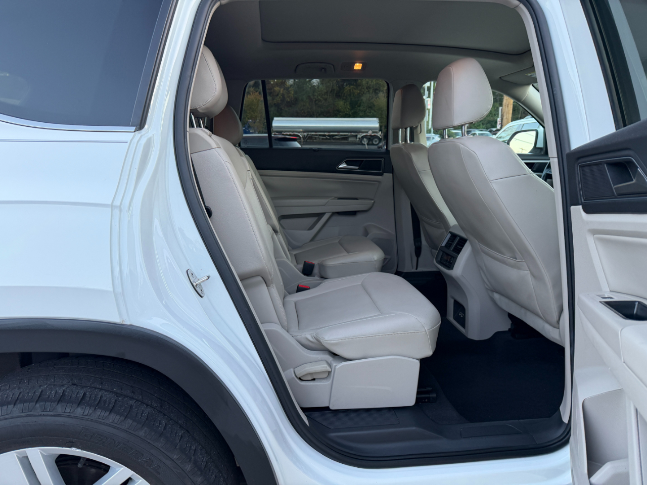 Volkswagen Atlas V6 SEL AWD 2019 Volkswagen Atlas V6 SEL AWD 2019