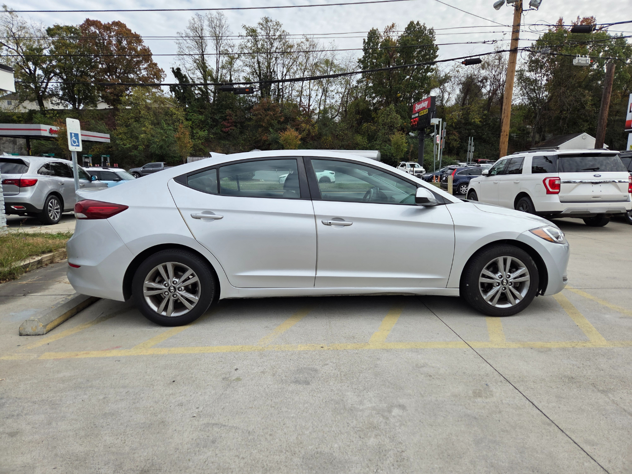 Hyundai Elantra Limited 2018 Hyundai Elantra Limited 2018