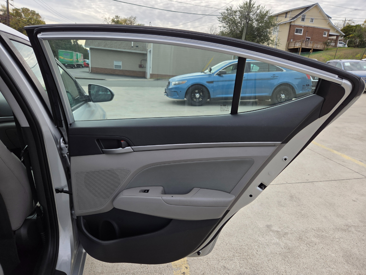 Hyundai Elantra Limited 2018 Hyundai Elantra Limited 2018