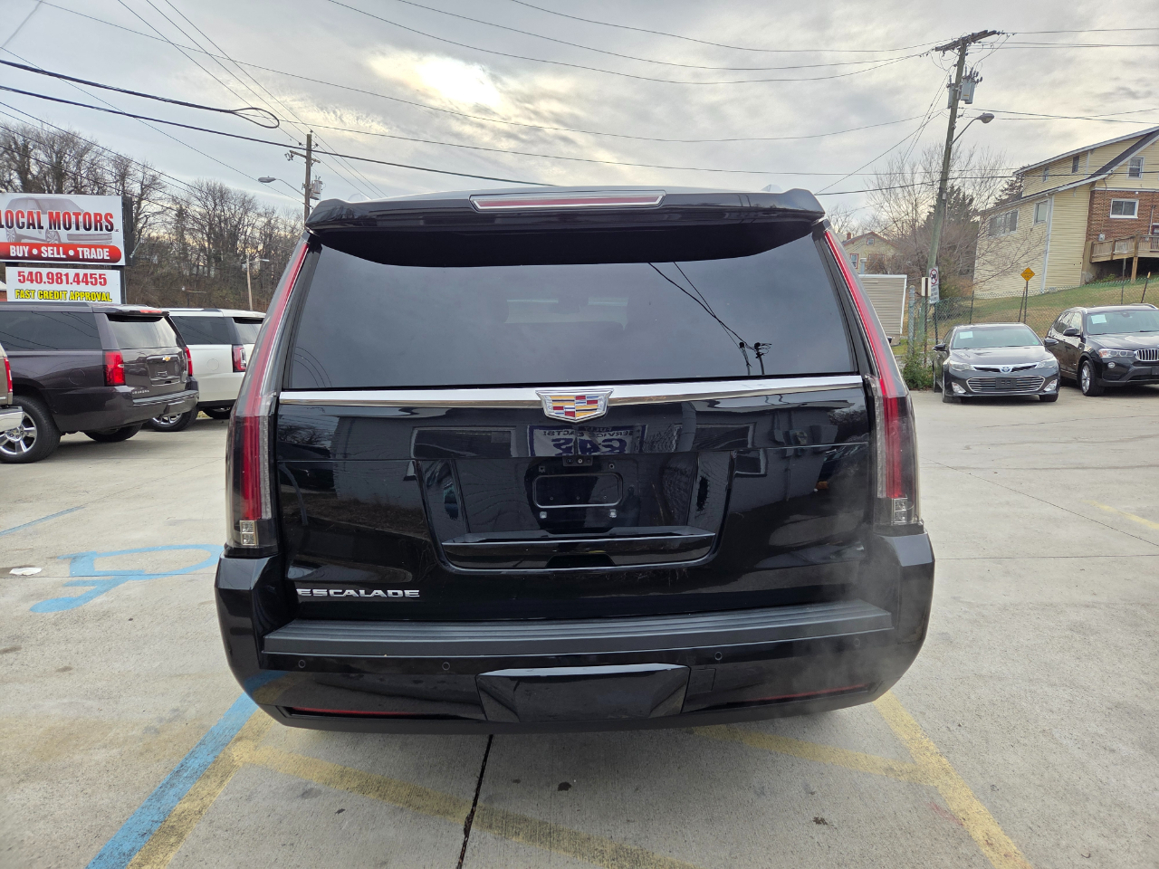 Cadillac Escalade Luxury 4WD 2017
