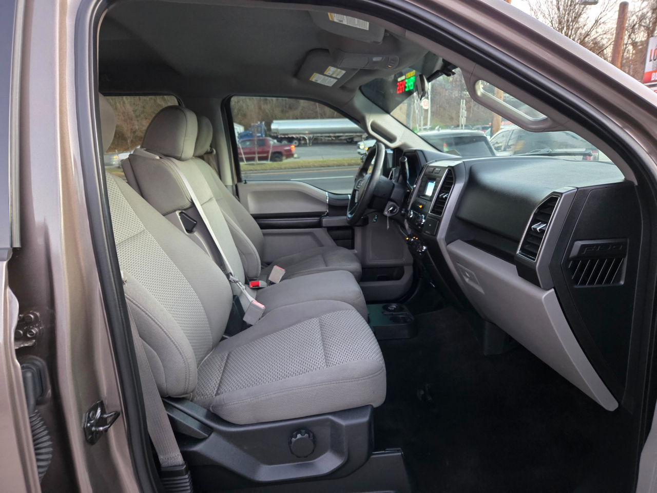 Ford F-150 XLT SuperCrew 5.5-ft. Bed 4WD 2018