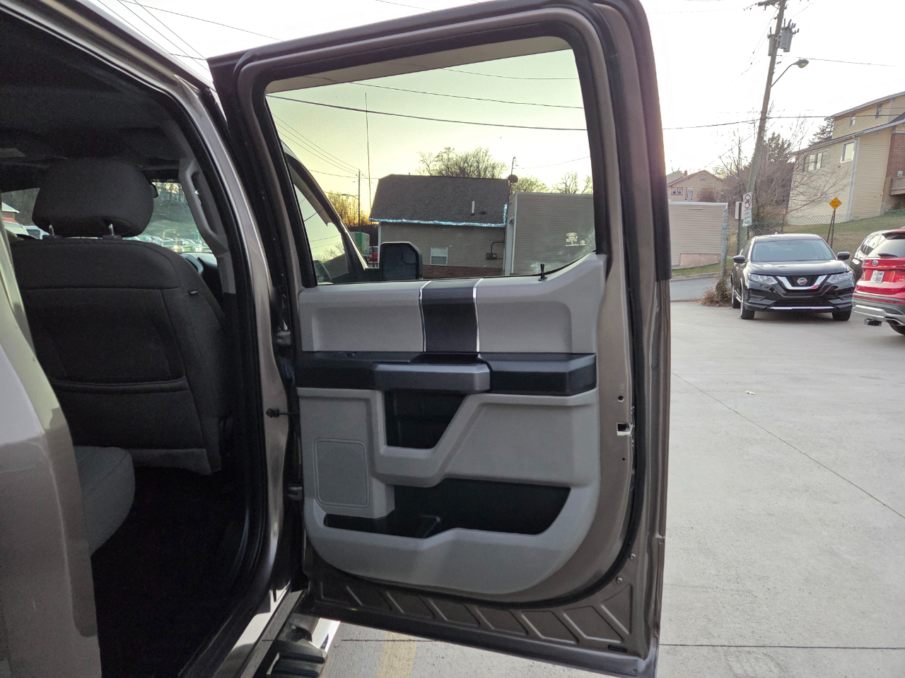 Ford F-150 XLT SuperCrew 5.5-ft. Bed 4WD 2018