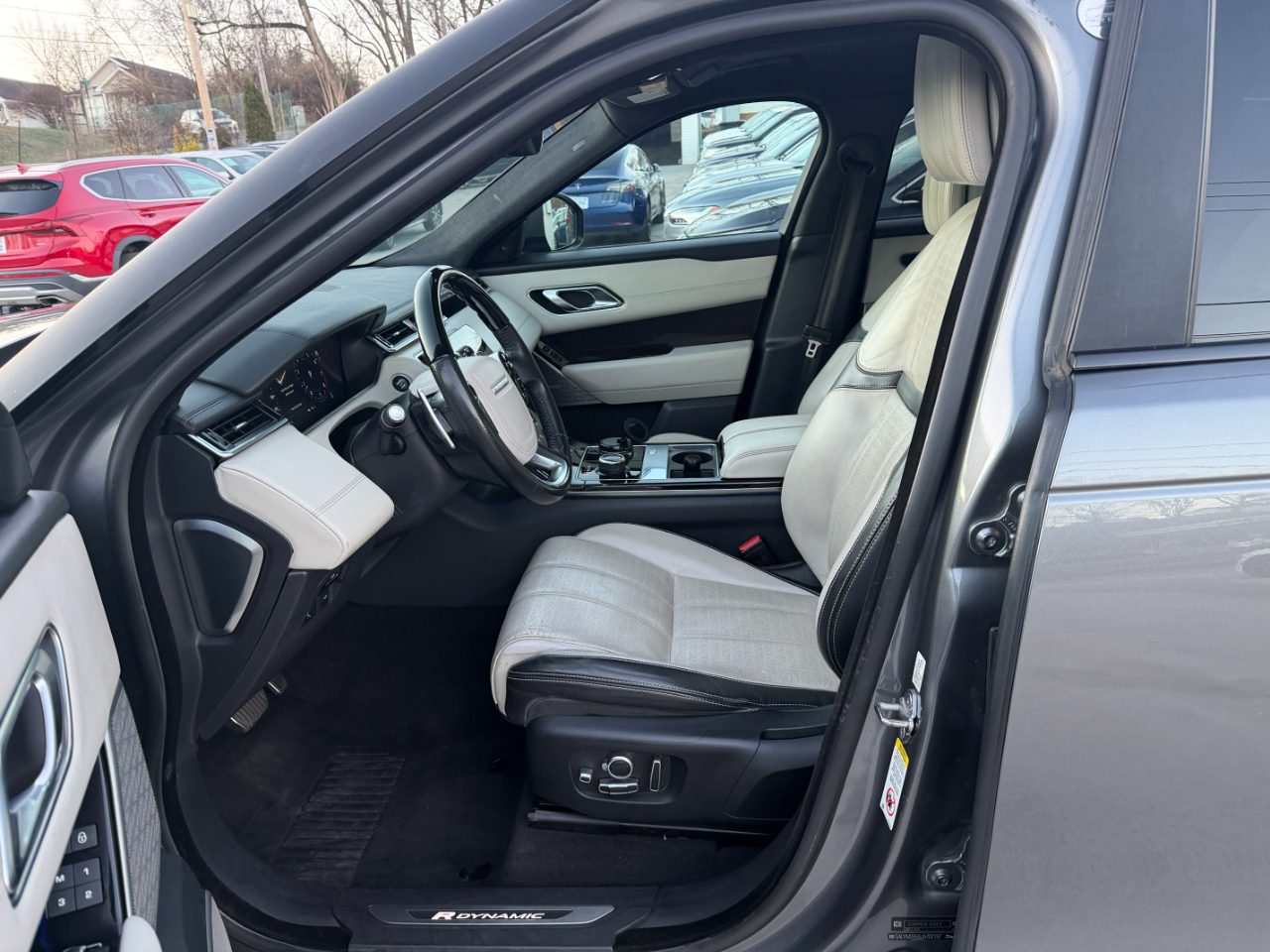 Land Rover Range Rover Velar R-Dynamic HSE 2018