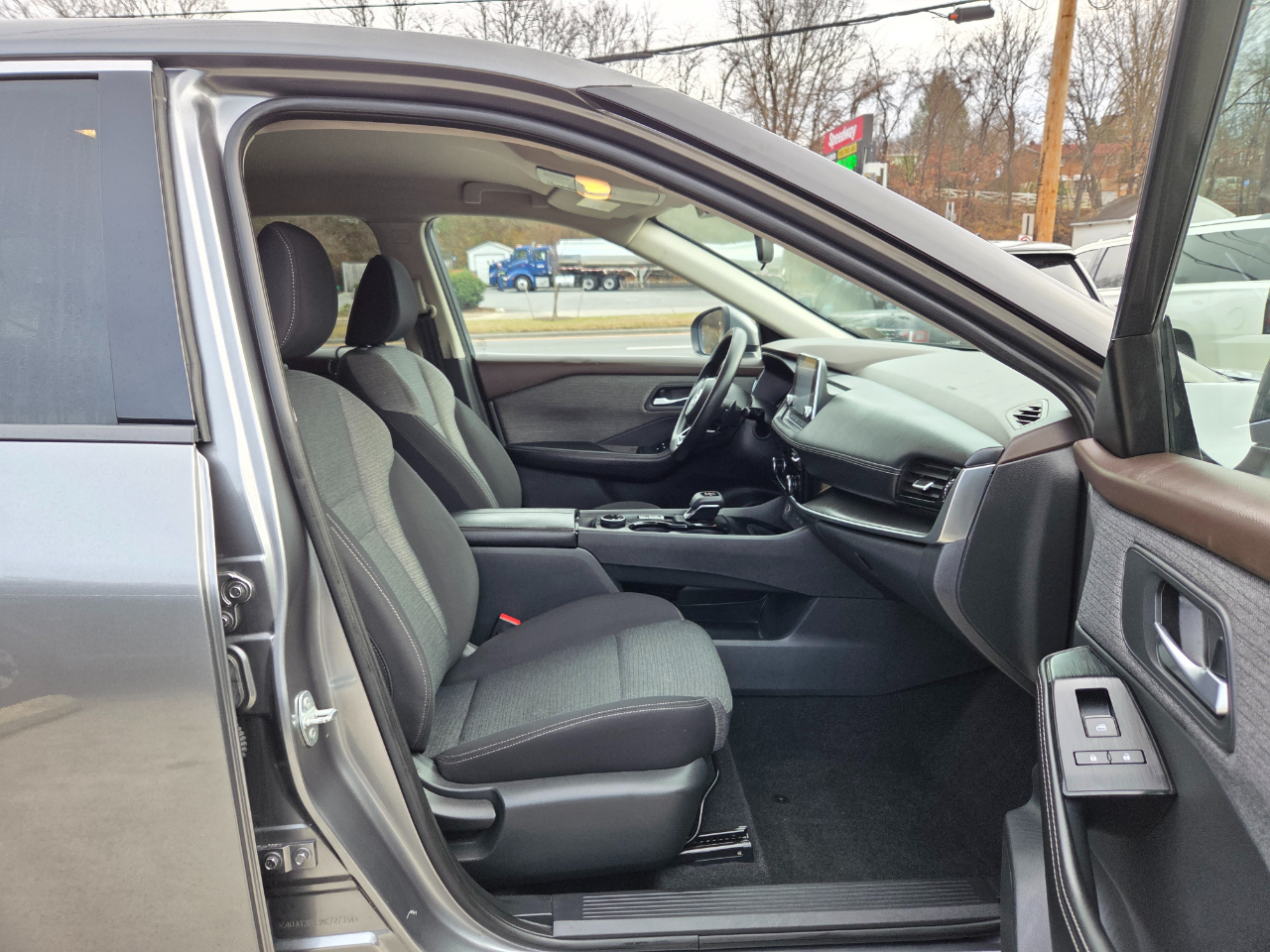 Nissan Rogue SV AWD 2021