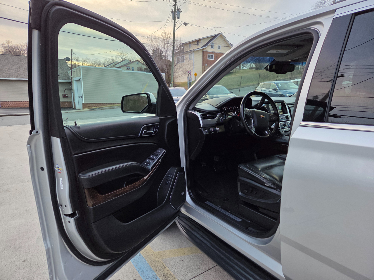 Chevrolet Tahoe LT1 4WD 2015