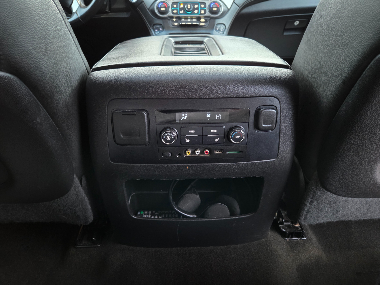 Chevrolet Tahoe LT1 4WD 2015