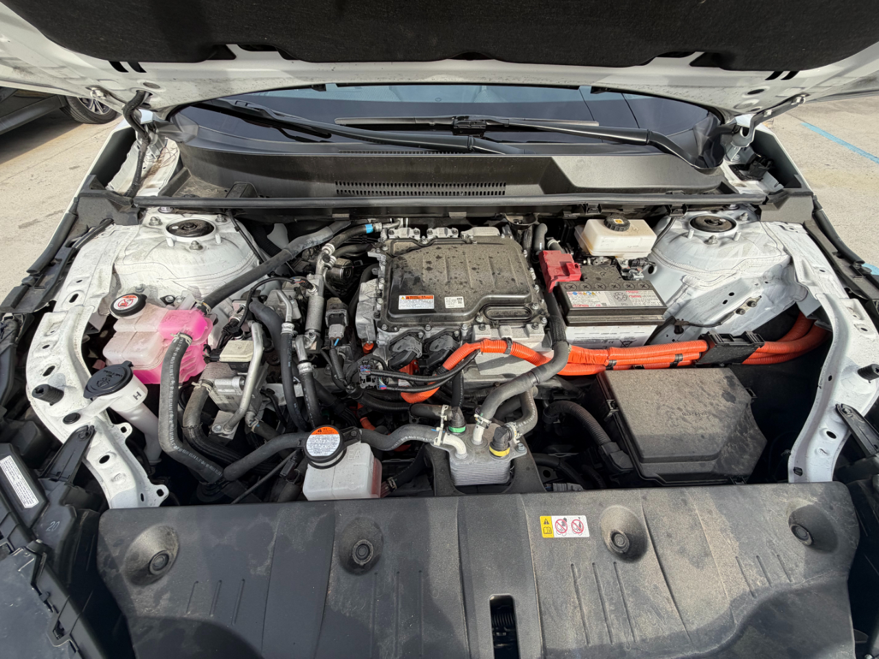 Toyota BZ4X XLE AWD 2024