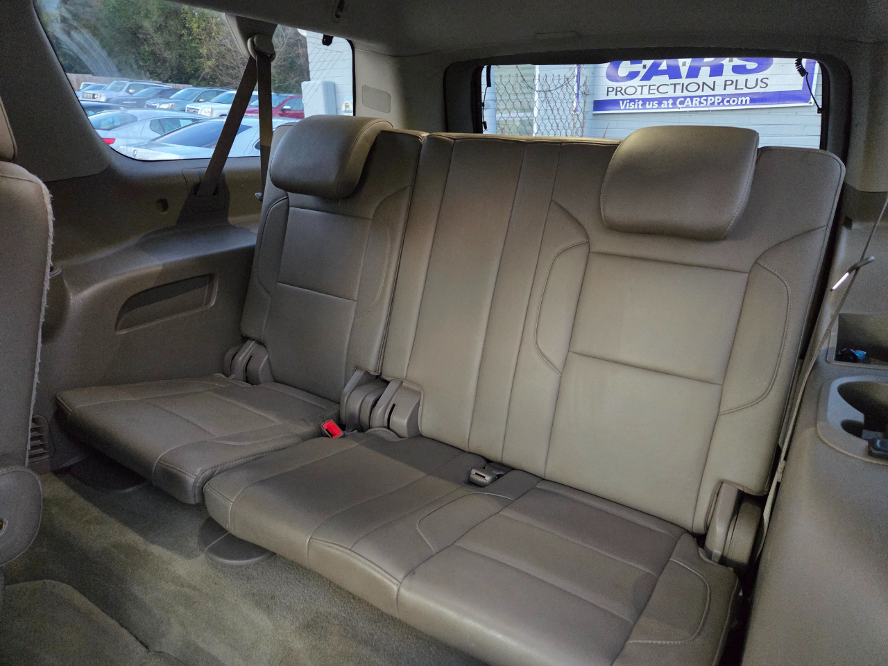 Chevrolet Suburban LT 4WD 2016